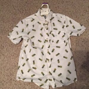 Youth boys old navy button up pineapple shirt